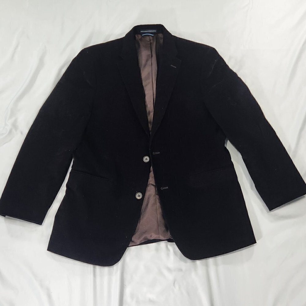 Tommy Hilfiger Brown Corduroy Two-button Blazer Jacket
Lot L - Picture 2 of 6